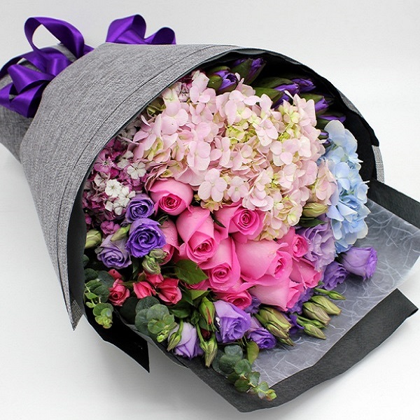 母親節(jié)鮮花 玫瑰花 百合花 繡球花 向日葵花束